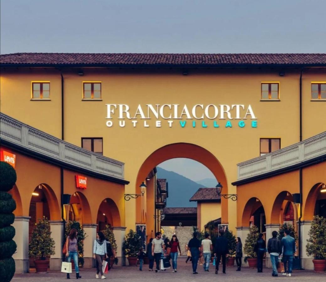 パッシラーノFranciacorta Flat & Bollicineアパートメント エクステリア 写真